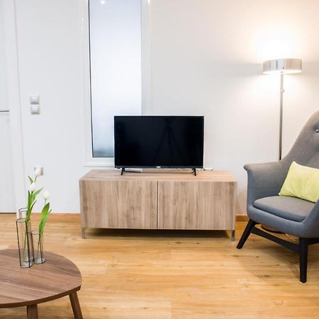 A21 Pristine Suite A Breath Away From Parthenoon! Atenas Exterior foto